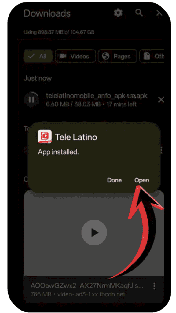 Paso 4 mostrando cómo encontrar el archivo Tele Latino APK en la carpeta Descargas del dispositivo